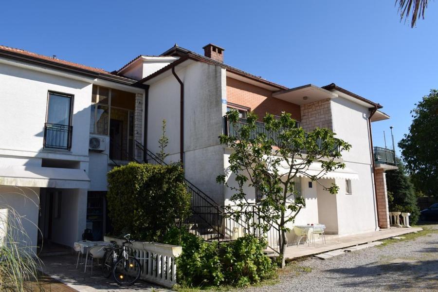 Apartments Umago Exterior foto